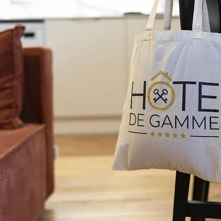 Radieux, Front De Appartement Les Sables-dʼOlonne