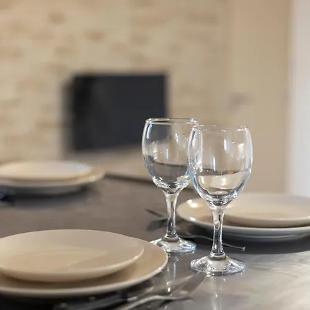 Appartement Radieux, Front De